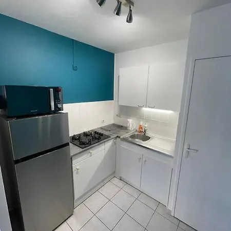 Maisonette Parking Prive Gratuit Doué-la-Fontaine Buitenkant foto